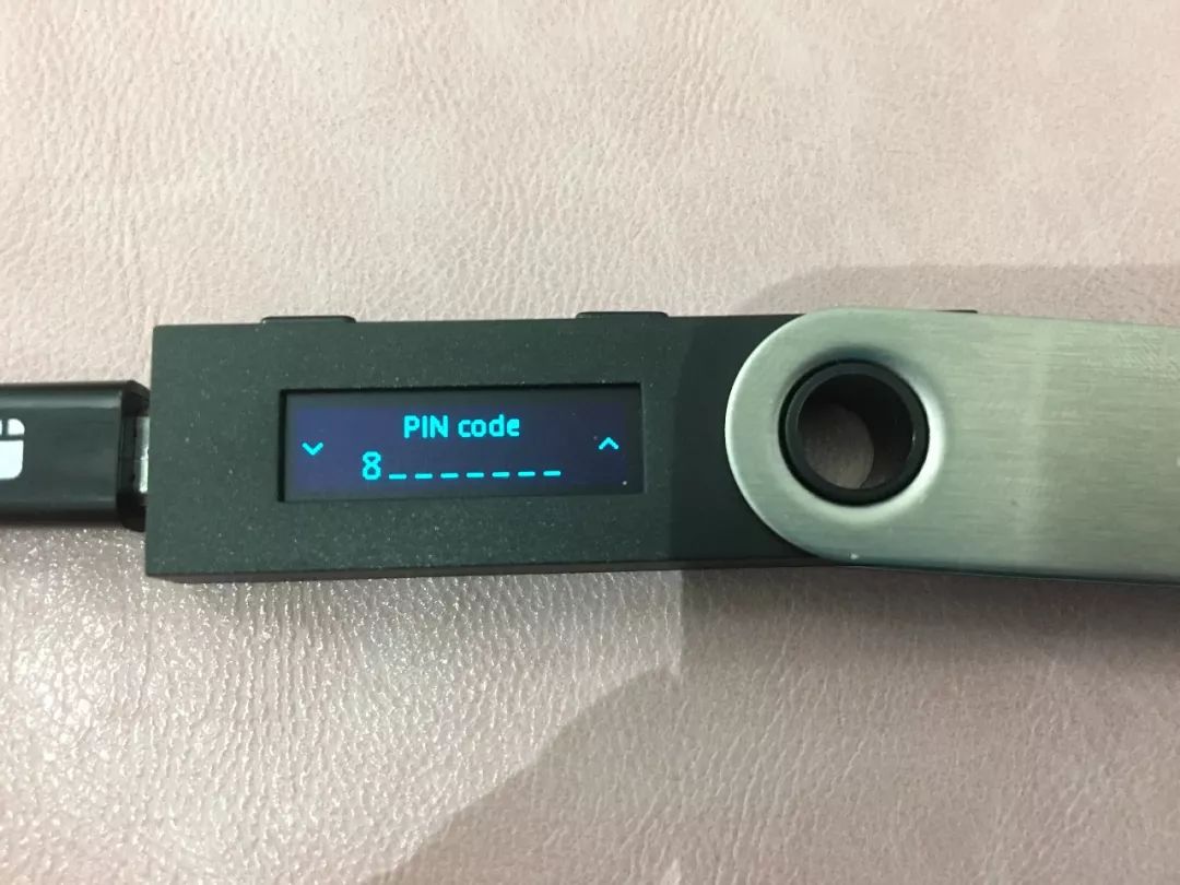 还在担心私钥被盗？硬件钱包Ledger Nano S了解一下-图片13